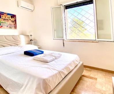 Scala di Furno Apartamento | Villetta con piscina 300 metri dal mare ‘le dune’