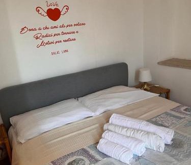 Vulcano Porto Casa | Villetta Eoliana con piscina gratuita dall'11 Luglio al 31 Agosto