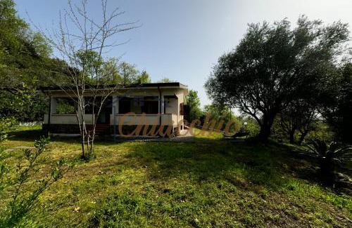 Policastro Bussentino Apartamento | Villetta Gentili a due passi dal Mare - Patio e Parcheggio