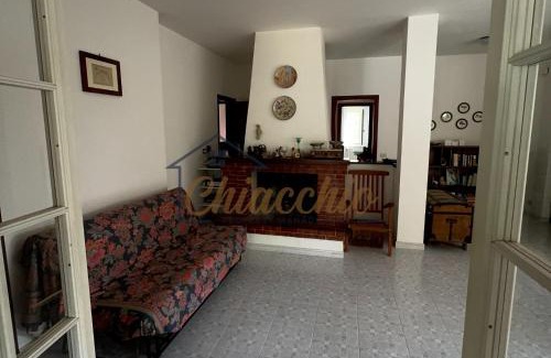 Policastro Bussentino Apartamento | Villetta Gentili a due passi dal Mare - Patio e Parcheggio