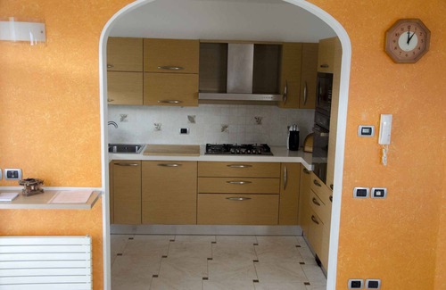 Brentonico Villa | Casa rural cerca de las montañas y el lago de Garda