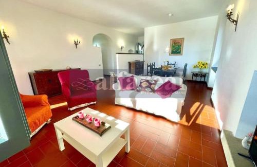 Castiglione della Pescaia Apartamento | Villetta Ciro, 3 camere, giardino e parcheggio, a soli 50 m dal mare! by Alfareal