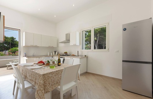 Marina di Felloniche Apartamento | Villetta Antonio - Appartamento by BarbarHouse