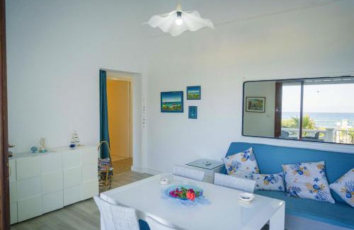 Torre Specchia Ruggeri Apartamento | Villetta Meraviglia With Garden Sea View - Happy Rentals