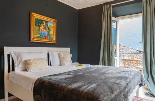 Nesso Villa | Villetta Panebianco Home in Castagna 11 by Rent All Como