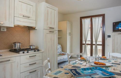 Mazzanta Apartamento | Villetta Tina
