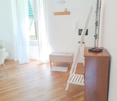 Pegli Apartamento | Villino Molinari