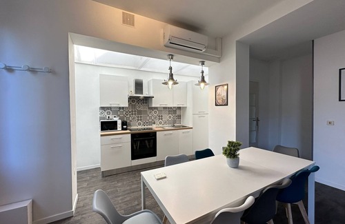 Reims Apartamento | Vilnius, Élégance et Sobriété