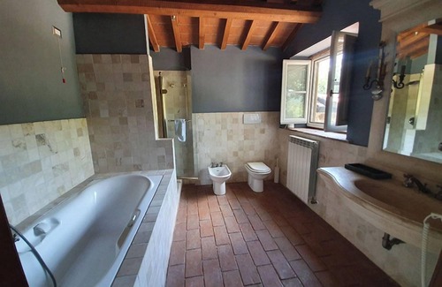 Montieri Otro | VIN Hotel - La Meridiana