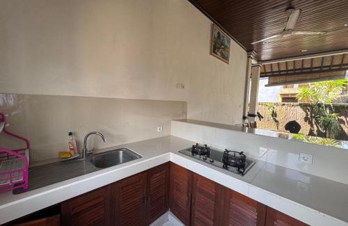 Penestanan Casa | Vina Guest House