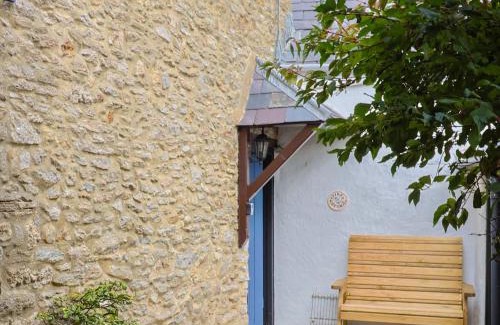 Burton Bradstock Casa | Vine Cottage