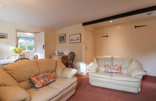 Burton Bradstock Casa | Vine Cottage