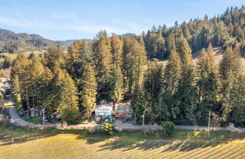 Guerneville Casa | Vinewood Lodge