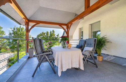 Smarjeske Toplice Casa | Vineyard Cottage Deer's Hill - Happy Rentals