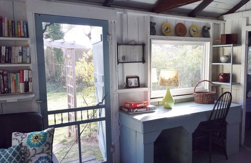 East Chop Casa | Vineyard Cottage Charm, a pie de playa, en carril bici, cerca de la ciudad