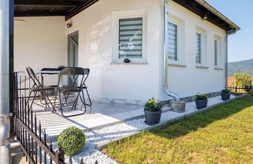 Crnomelj Apartamento | Vineyard cottage Izvir Lahinje