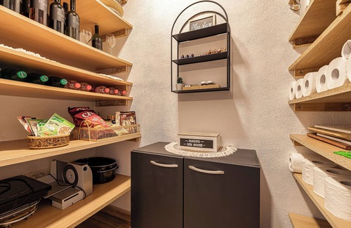 Semic Casa | Vineyard Cottage Lan On The Hill, Semič, Slovenia