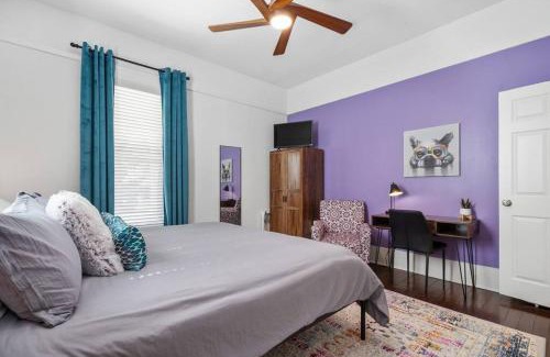 Hot Springs Casa | Vineyard Cottage-Pet Friendly & Walk to Oaklawn!