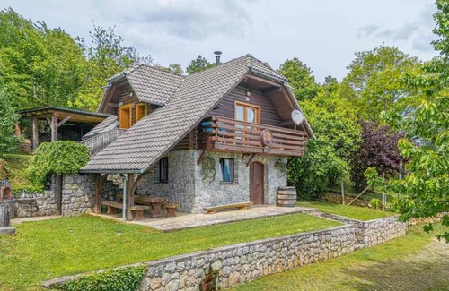 Trska Gora Casa | Vineyard Cottage Rataj