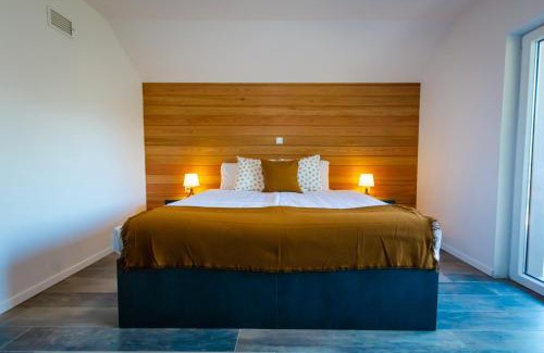Gorenja Vas pri Smarjeti Apartamento | Vineyard cottage Radulja
