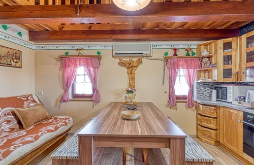 Majsperk Casa | Vineyard Cottage Vesna Lake View, Cirkulane, Slovenia