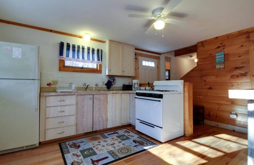 Vineyard Haven Casa | Vineyard Haven Guest House - Capacidad 4, A / C, a pie de la ciudad