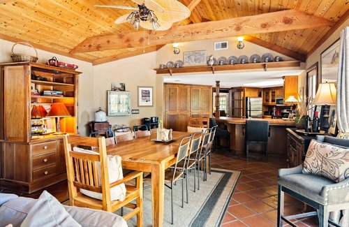Templeton Casa | Vineyard Retreat in a Stunning Vineyard Setting and Views, Hot Tub, and More