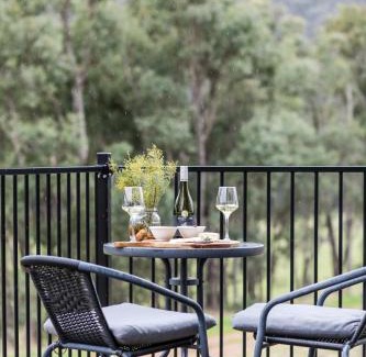 Apple Tree Flat Casa | Vineyard stay at Mudgee