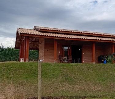 Espirito Santo Do Pinhal Casa | Vinhedos da Serra com Ar quente e frio até 5 pessoas