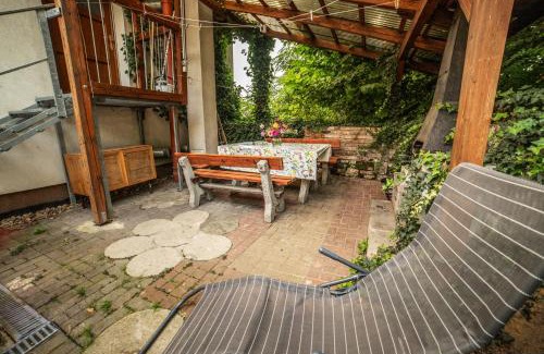 Rohatec Apartamento | Vinný sklep Kovárna - Nad Presovnou