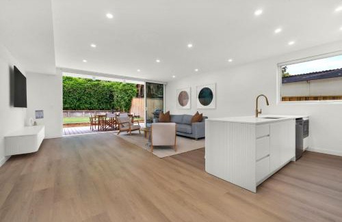 Vincentia Casa | Vinny Beach House for 12 Vincentia