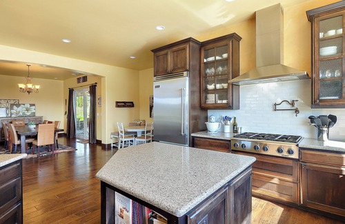 Paso Robles Casa | ViNO on ViNEYARD-Westside Wine Trail Estate
