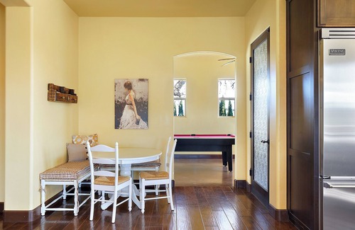 Paso Robles Casa | ViNO on ViNEYARD-Westside Wine Trail Estate