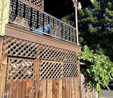 Sutter Creek Apartamento | Vintage 1857~Stone & Beam Cellar