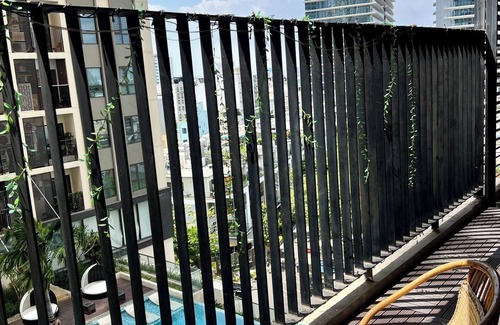 District 10 Apartamento | Vintage 3BR HaDo Centrosa with pool view!!! Just 5mins to go BenThanh market