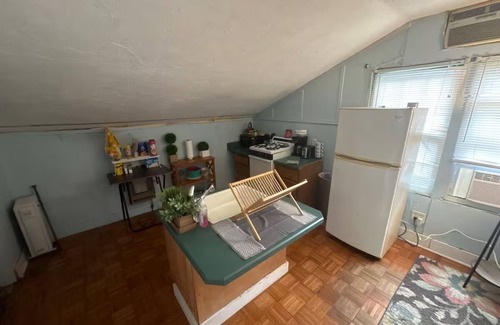 Gainesville Apartamento | Vintage & Affordable Unit 3 of 6