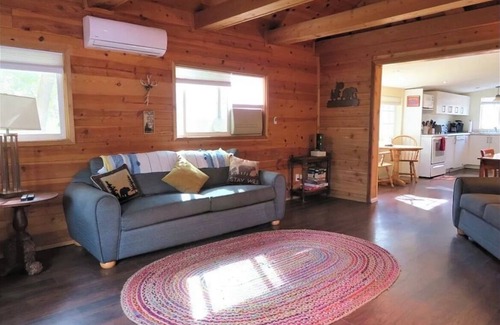 Mountain Center Cabina | Vintage Cabin with modern day amenities