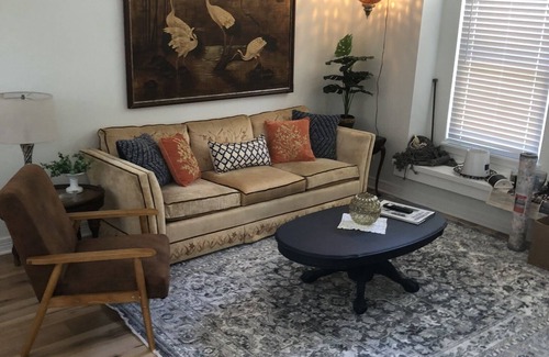 Fort Smith Casa | Vintage Chalet on Riviera