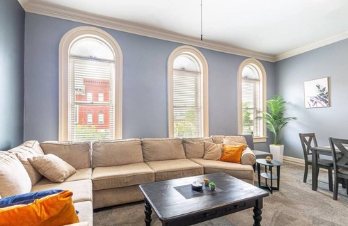 Three Rivers Apartamento | Vintage Charm Apartment King Bed MITHNO55-5