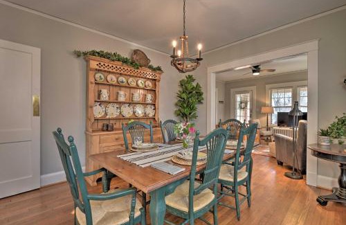 Greensboro Casa | Vintage Chic Cottage Less Than 1 Mile to UNC Greensboro!