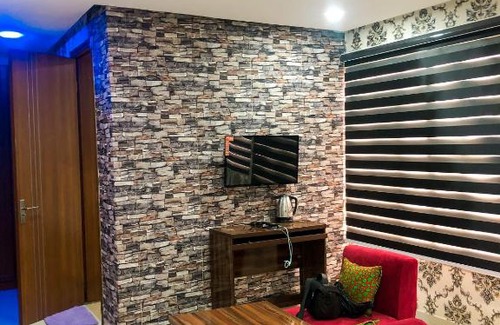 Lekki Phase 1 Hotel | Vintage Classic Lodge