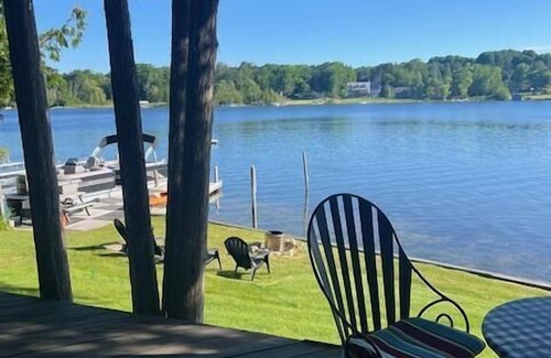 Alden Cabaña | Vintage Cottage on Clam Lake - Bring your Boat