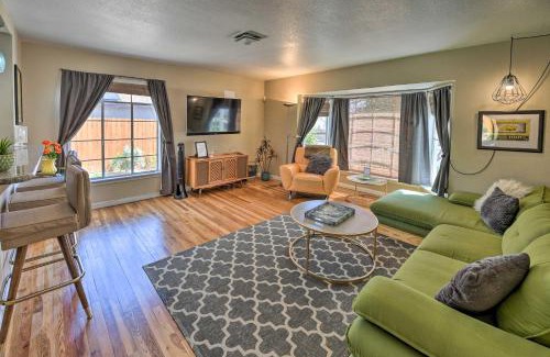 Downtown Las Vegas Casa | Vintage Downtown Vegas Retreat Less Than 3 Mi to Strip!