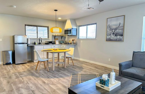 Central Oklahoma City Apartamento | Vintage Gem in Prime Location Cozy 1BR Oasis
