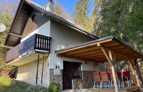 Hrastnik Casa | Vintage Holiday House
