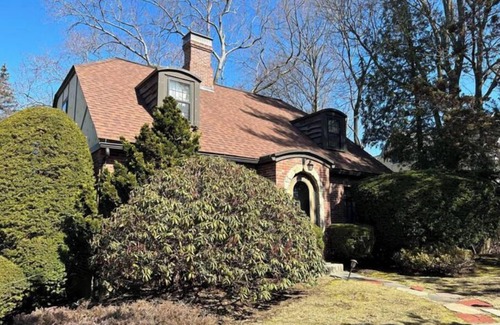 Wellesley Casa | Vintage home with modern conveniences