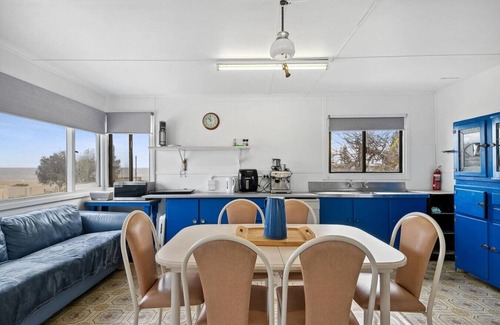 Ledge Point Casa | Vintage Ledge Point Beach Shack