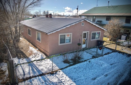 Antonito Casa | Vintage-Modern Adobe Escape 2 Bedroom 1 Bath