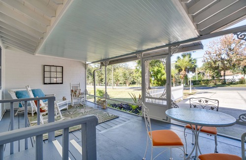 Mount Dora Cabaña | Vintage Mount Dora Cottage w/ Screened Porch!