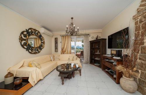 Markopoulon Apartamento | Vintage Place Near ATH Airport